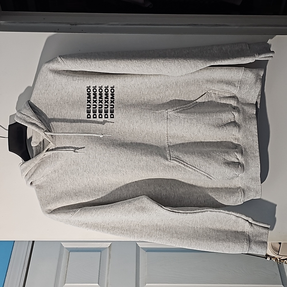 Deux Moi Hoodie/Sweatshirt - Buy or Trade